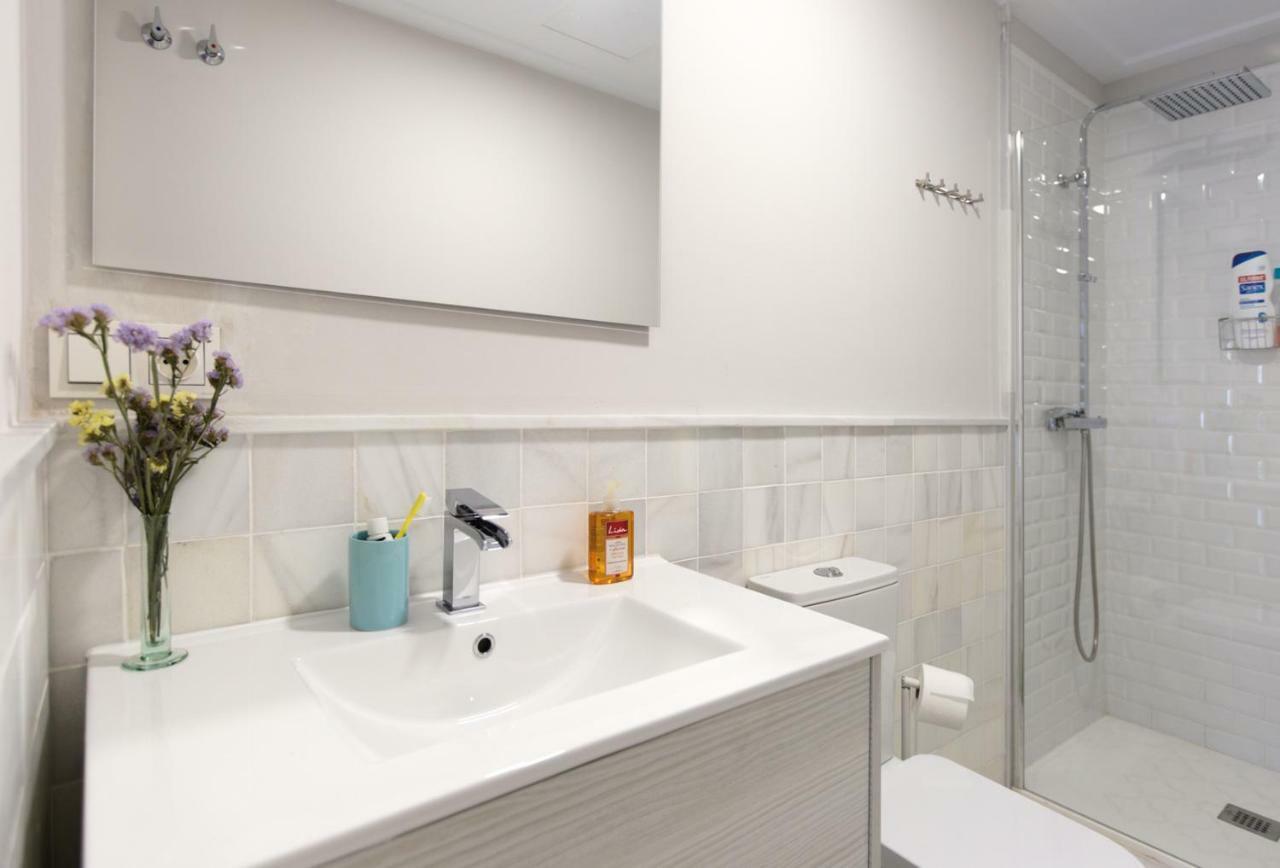 Apartamento De Diseno Con Jacuzzi Privado Granada Exteriör bild