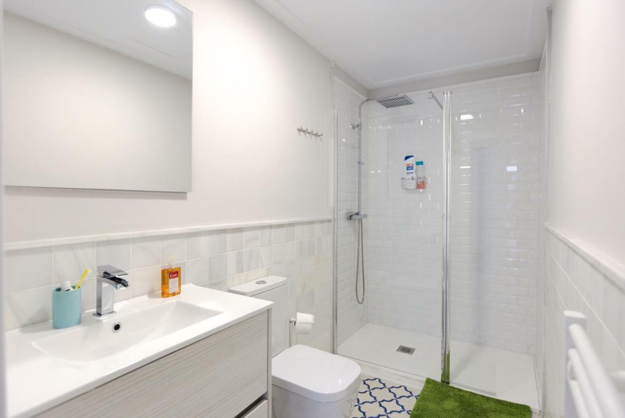 Apartamento De Diseno Con Jacuzzi Privado Granada Exteriör bild